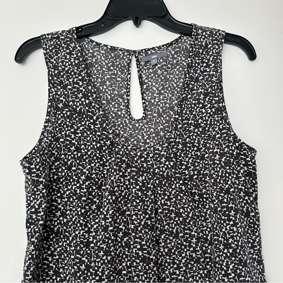 GAP Womens Sleeveless Geo Print Blouse - Picture 3 of 13